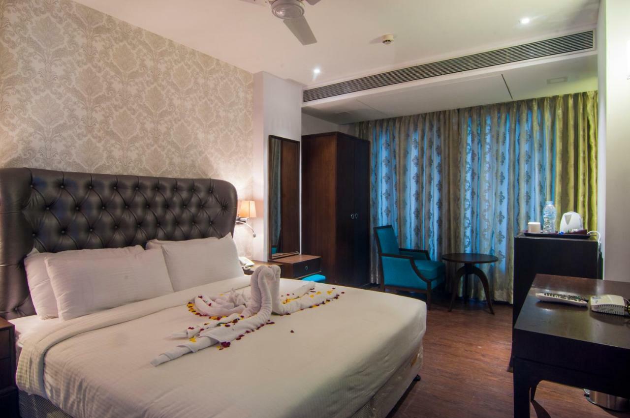 Jalsa Resort Indore Exterior foto