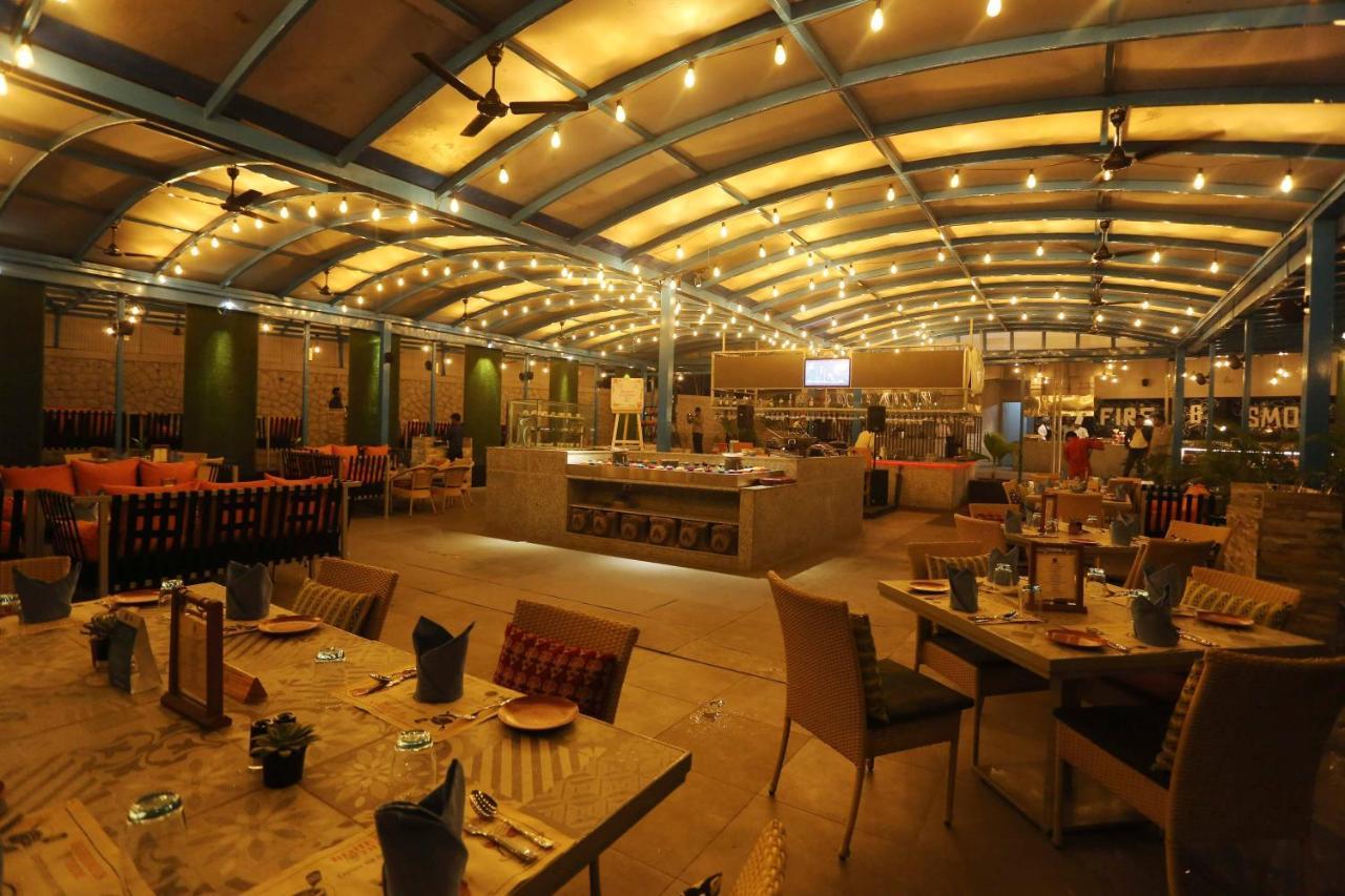 Jalsa Resort Indore Exterior foto